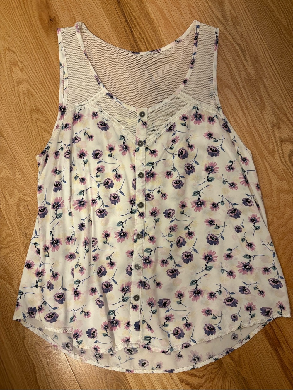 Garage 🌸 Floral Mesh Yoke Sleeveless Top - White with Purple Flowers - W M